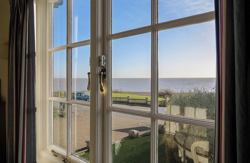 Thorpeness Cottage | 2 bedroom accommodation in Thorpeness, near Aldeburgh