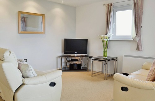 Llanelli Cottage | 2 bedroom accommodation in Llanelli