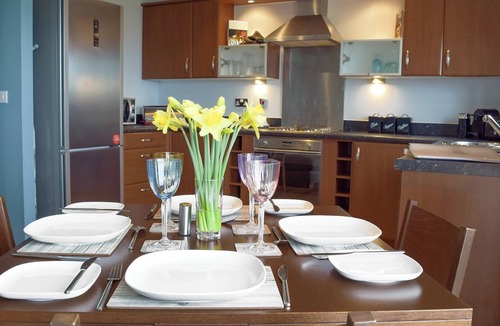 Llanelli Cottage | 2 bedroom accommodation in Llanelli