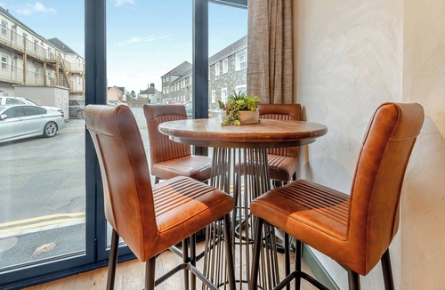 Narberth Apartment | 2 bedroom accommodation in Narbeth