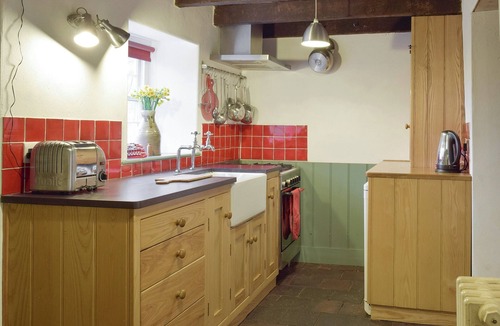 Boncath Cottage | 2 bedroom accommodation in Abercych, near Newcastle Emlyn