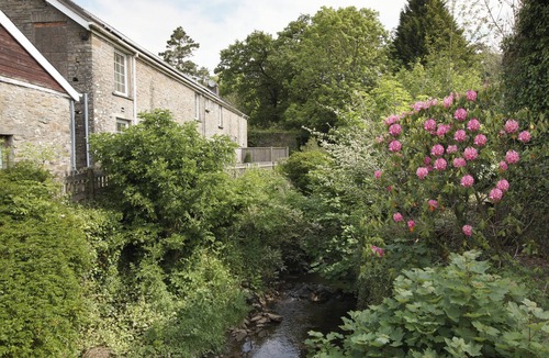 Margam Cottage | 2 bedroom accommodation in Plas Cilybebyll, near Pontardawe