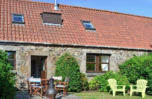 Uphall Cottage | 2 bedroom accommodation in Drumcrosshall, Bathgate near Edinburgh