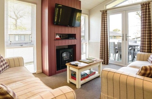 Ryde Cabin | 2 bedroom accommodation in Wootton, Nr Cowes