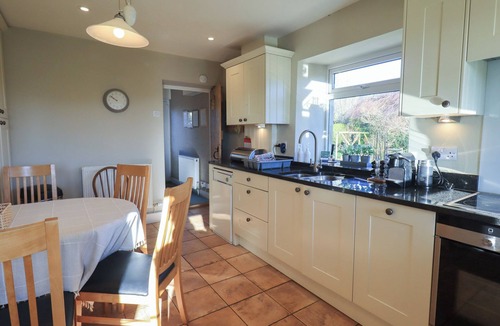 Carnforth Cottage | 2 LUPTON HALL COTTAGES, pet friendly in Lupton
