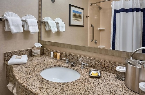 Staunton Hotel | 2 Units | Indoor Pool | Pet-Friendly | Downtown Staunton Stay