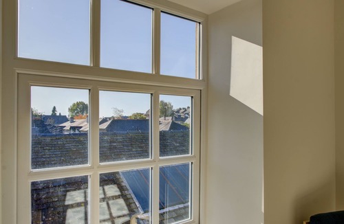 Kendal Apartment | 24 Tanners Yard - Modern 2-bedroom first floor apartment, Kendal Town centre