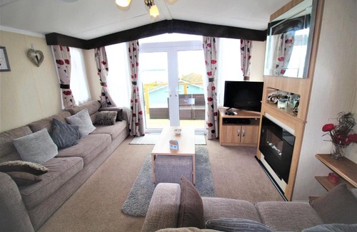 Lydstep House | 295 Caldey View