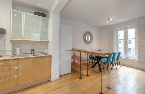 Askew Apartment | 3-Bed Duplex Apt | Shepherds Bush | Central London