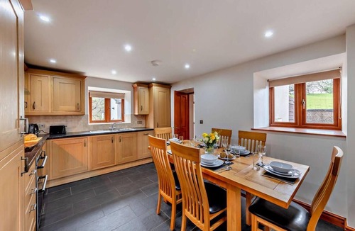 Llanuwchllyn Cottage | 3 Bed in Bala (oc-94600)