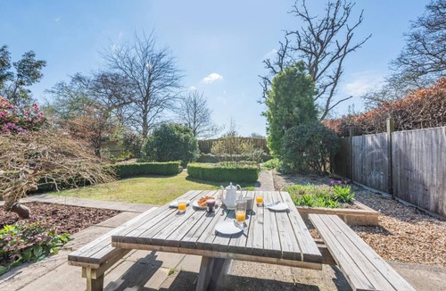 New Forest District Cottage | 3 Bed in Brockenhurst (oc-w30959)
