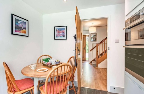 Winfrith Newburgh Cottage | 3 Bed in Dorchester (oc-dc108)