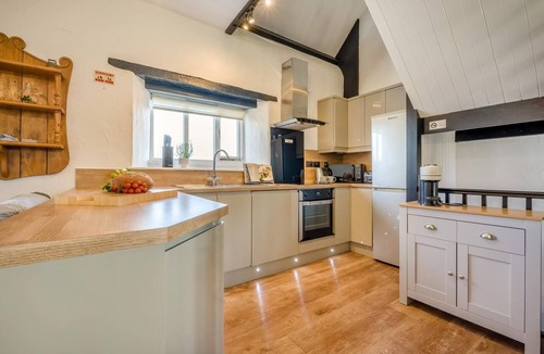 Wainhouse Corner Cottage | 3 Bed in St. Gennys (oc-d34631)