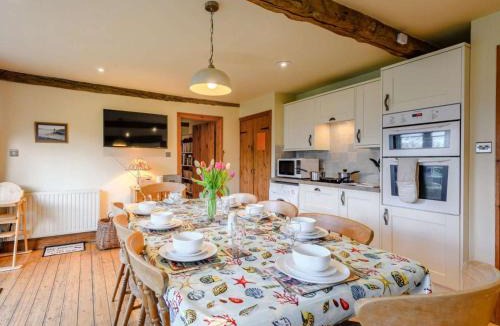 Coombe Keynes House | 3 Bed in Wareham oc-dc029
