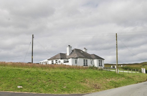 Beinn Orasaigh Cottage | 3 bedroom accommodation in Carbost, Isle of Skye