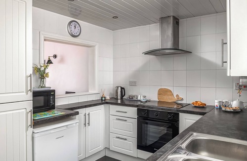 Cemaes Bay Cottage | 3 bedroom accommodation in Cemaes Bay