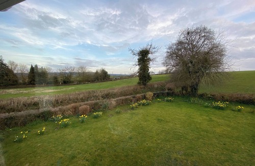 Crewkerne Cottage | 3 bedroom accommodation in Misterton, near Crewkerne