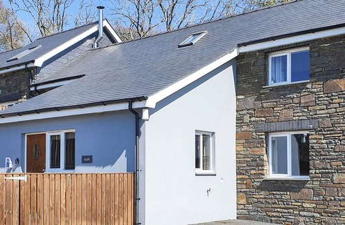 Llanfihangel-Ystrad Cottage | 3 bedroom accommodation in Dihewyd, near Aberaeron