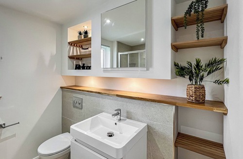 St. Florence Cabin | 3 bedroom accommodation in St Florence, Tenby
