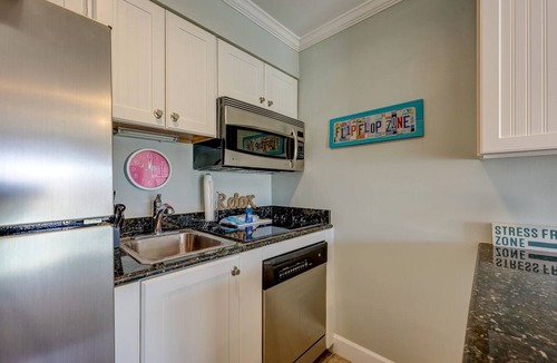 North Forest Beach Villa | 332 Breakers: Newly Updated Breakers Villa. Sleeps 4, Beachfront, Pool