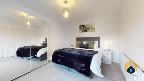 Mamhilad Apartment | 4 Bed Apartment- With Cosy Pub - Food/Drink 10%off