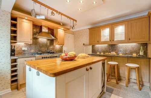Ainthorpe House | 4 Bed in Ainthorpe (oc-a28380)