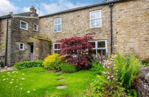 Langthwaite House | 4 Bed in Arkengarthdale oc-h27492