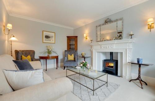 Dolgellau House | 4 Bed in Brithdir oc-wag722