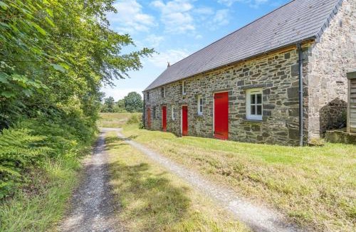 Bethania House | 4 Bed in Llwynygroes oc-y29715