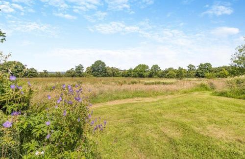 Bethania House | 4 Bed in Llwynygroes oc-y29715