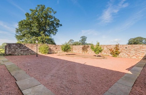 Penrith Cottage | 4 Bed in Penrith (oc-sz383)
