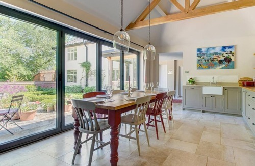 Halesworth Cottage | 4 Bed in Walpole (oc-brof)