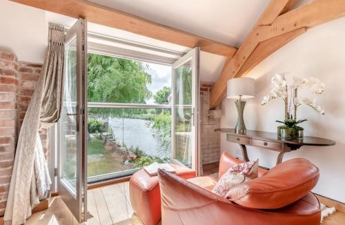 Wareham House | 4 Bed in Wareham oc-r30563