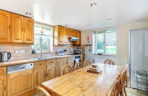 Puncknowle Cottage | 4 bedroom accommodation in Puncknowle