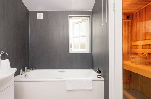 Milford on Sea Ski Chalet | 4 bedroom accommodation in Milford-on-Sea, Nr Lymington