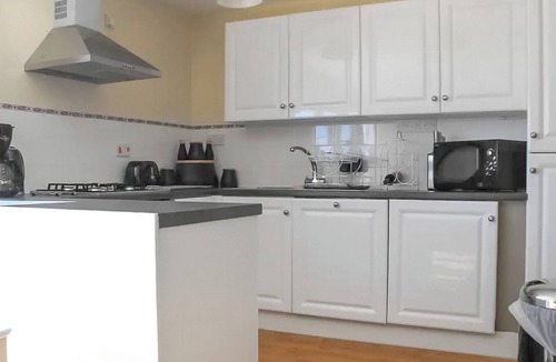 Bridgend Cottage | 4 bedroom accommodation in Black Mill, near Bridgend