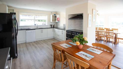 Widemouth Bay House | 4 Spacious Cornish Cottages near Bude - Sleeps 25