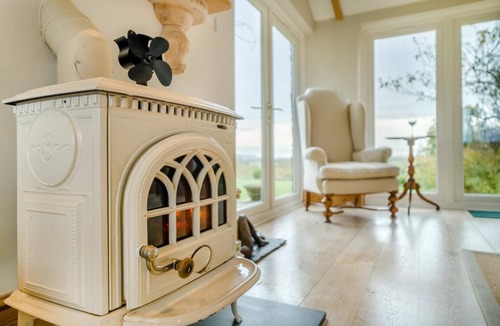 Wells Cottage | 5 Bed in Bleadney (oc-r33959)