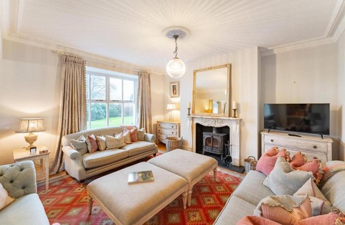 Hawkshead House | 5 Bed in Hawkshead oc-lr047