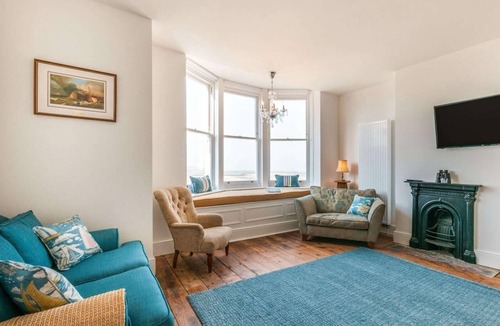 Margate Old Town Cottage | 5 Bed in Margate (oc-86551)