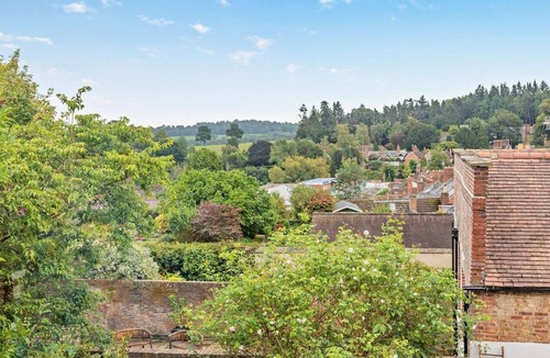 Ludwel Cottage | 6 Bed in Ludlow (oc-93327)