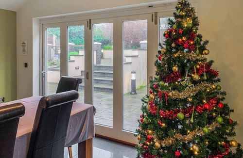 Llansantffraed Cottage | 6 bedroom accommodation in Llanon, near Aberaeron