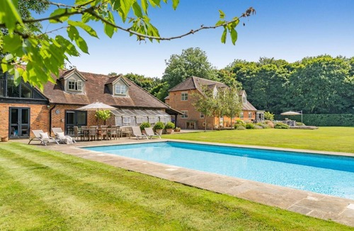 Turville Cottage | 7 Bed in Henley-on-Thames (oc-d29802)