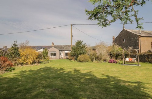 Powfoot Cottage | 7 Cummertrees, Annan