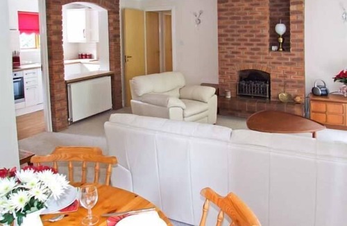 City Centre Cottage | 9 Bancroft Place