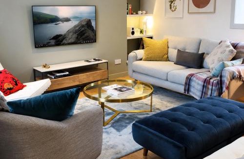 Lerwick House | Aald Harbour Hoose