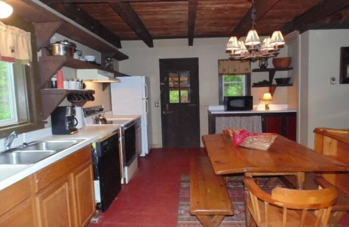 Warrensburg Cabin | Adirondack Rustic 2 Story- 10 ACRES-SKI, SKI, SKI!