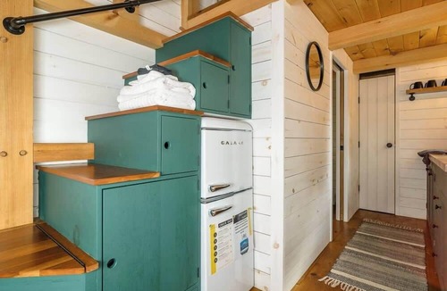Massanutten House | Amazing TinyHome on private 48Acres in Massanutten