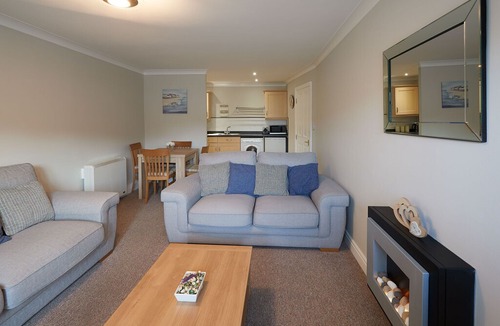 Whitby Apartment | Anchors Down