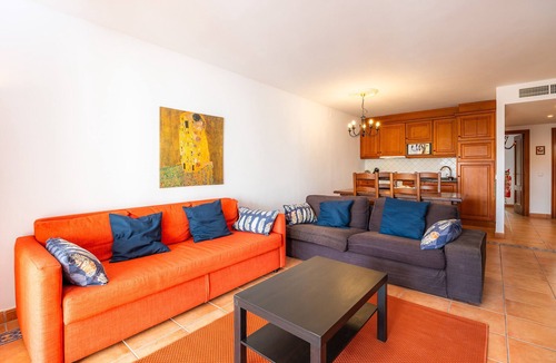 Cala d'Or Apartment | Apartment 'Dream Mallorca Dorada' with Shared Pool, Wi-Fi and Air Conditioning